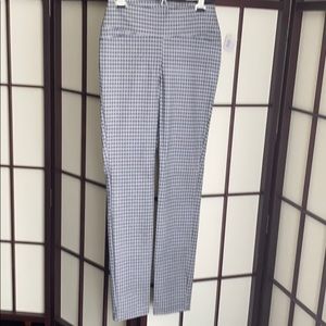 Rickis stretch Pants New with Tags Sz M
